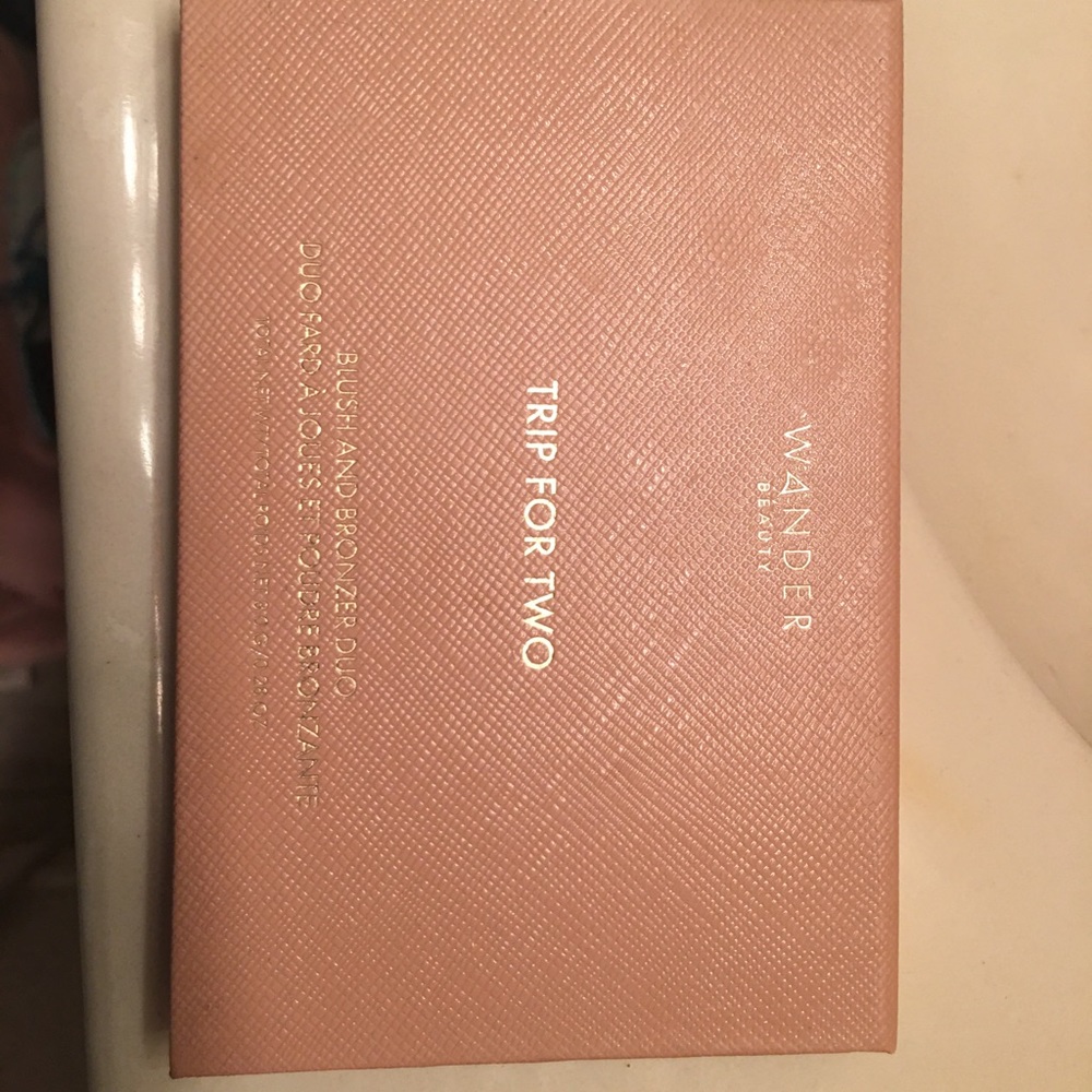 Wander Beauty- Trip for Two Blush and Bronzer Duo
